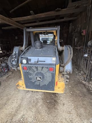 Image of John Deere 320E equipment image 1