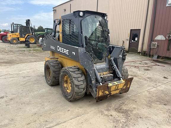 Image of John Deere 320G Primary image