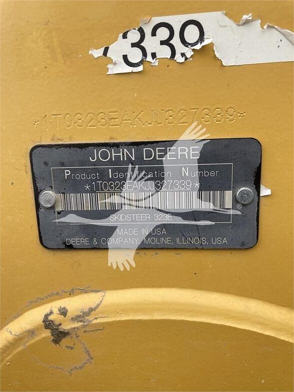 2018 John Deere 323E Equipment Image0