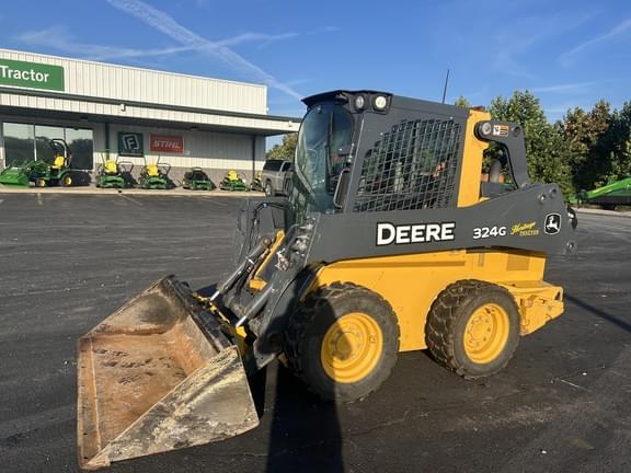 Image of John Deere 324G equipment image 2
