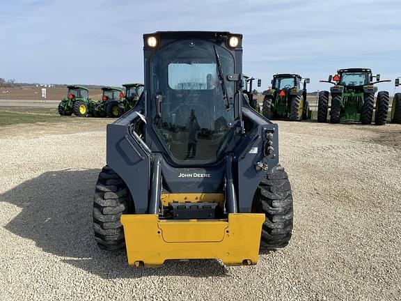 Image of John Deere 324G equipment image 1