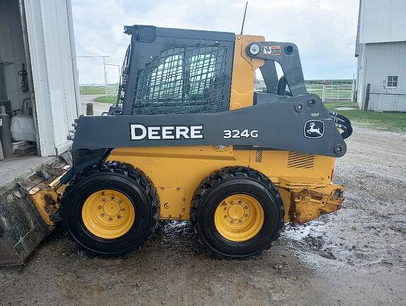Image of John Deere 324G equipment image 1