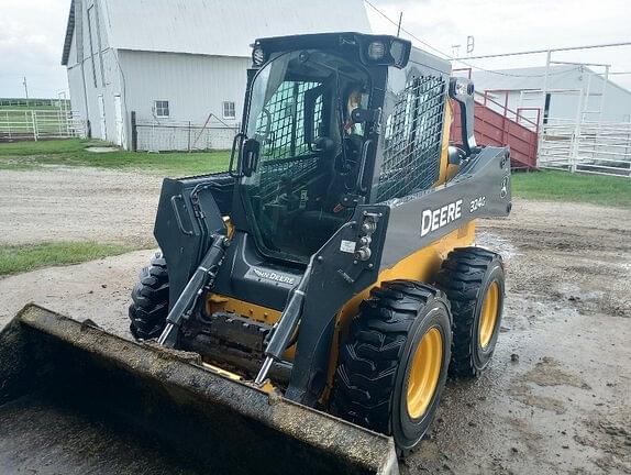 Image of John Deere 324G Primary image