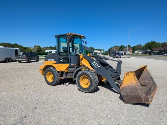 Image of John Deere 324K equipment image 4