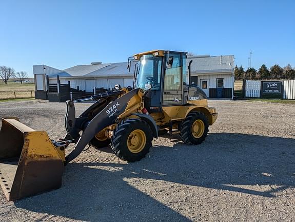 Image of John Deere 324K equipment image 2