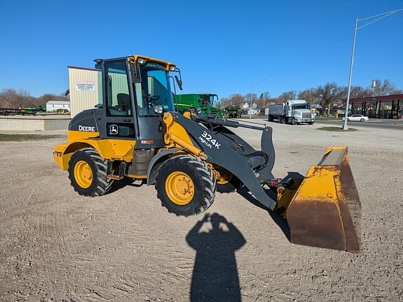 Image of John Deere 324K equipment image 4