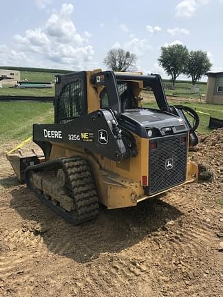 Image of John Deere 325G equipment image 3