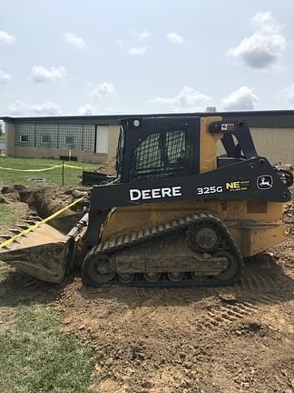 Image of John Deere 325G equipment image 2