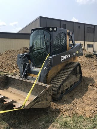 Main image John Deere 325G