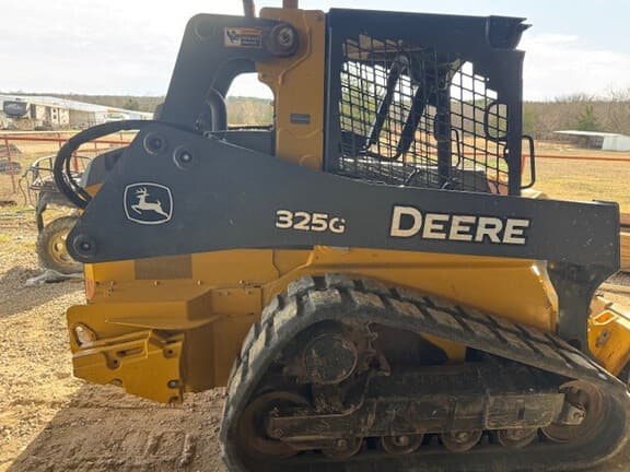 Image of John Deere 325G equipment image 4