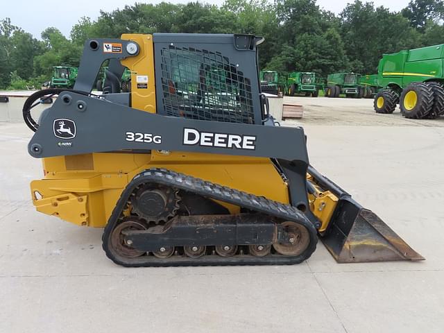 Image of John Deere 325G equipment image 3