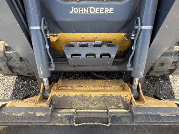 Image of John Deere 325G equipment image 2