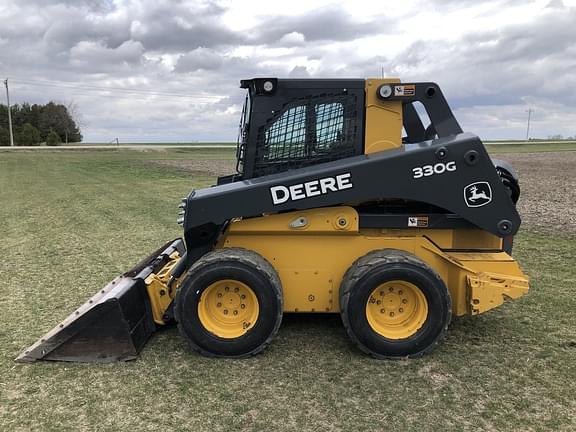 Image of John Deere 330G equipment image 1