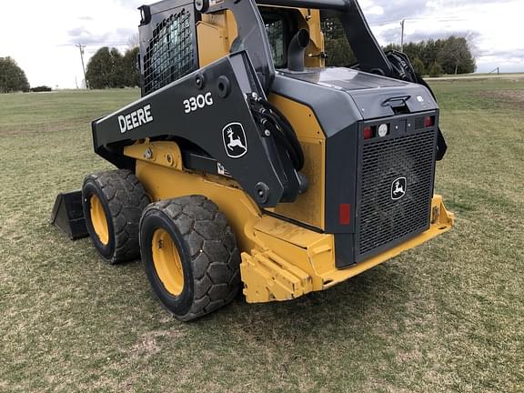 Image of John Deere 330G equipment image 2