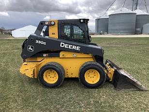 Main image John Deere 330G 6