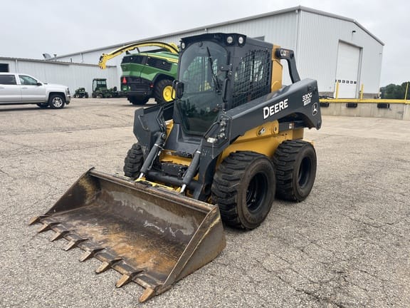 2018 John Deere 330G Equipment Image0