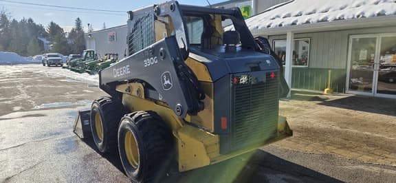Image of John Deere 330G equipment image 1
