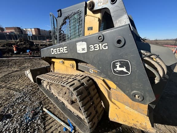 Image of John Deere 331G equipment image 3
