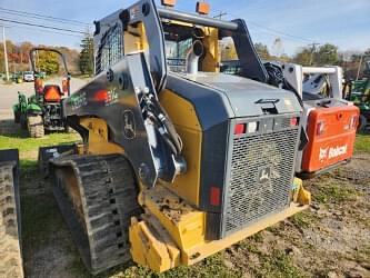 Image of John Deere 331G equipment image 3