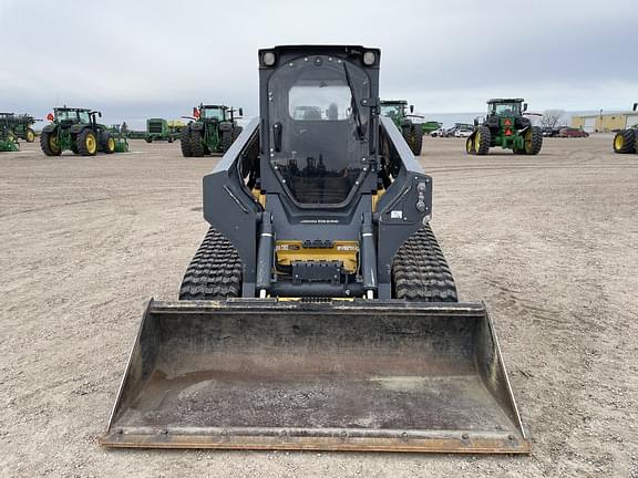 Image of John Deere 331G equipment image 2