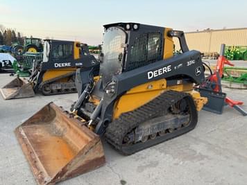 Main image John Deere 331G