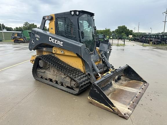 Image of John Deere 331G equipment image 1