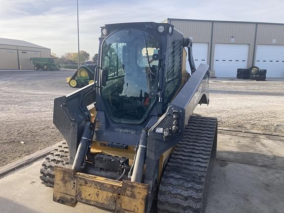 Image of John Deere 331G equipment image 2