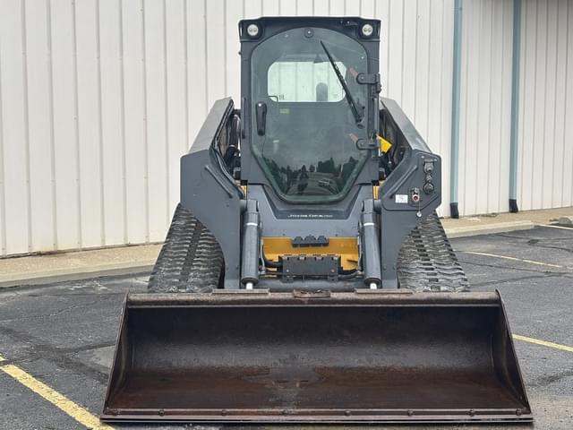 Image of John Deere 331G equipment image 1