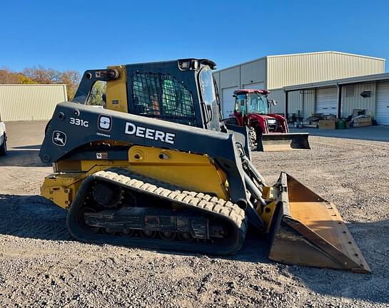 Image of John Deere 331G equipment image 2