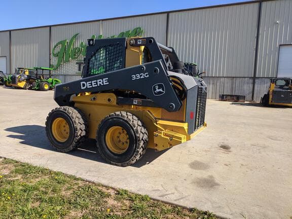 Image of John Deere 332G equipment image 2