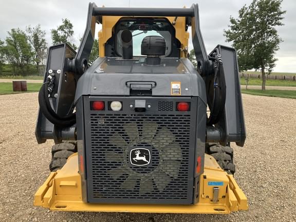 Image of John Deere 332G equipment image 4