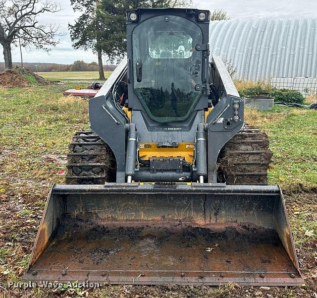 Image of John Deere 332G equipment image 1