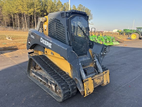 2018 John Deere 333G Equipment Image0