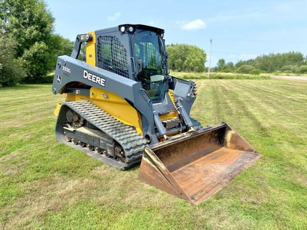 2018 John Deere 333G Equipment Image0