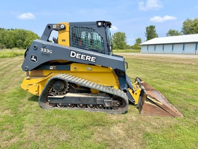 Image of John Deere 333G equipment image 2