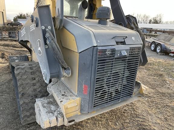 Image of John Deere 333G equipment image 1