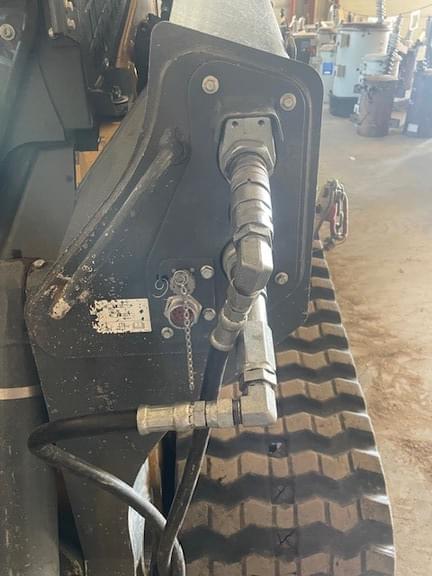 Image of John Deere 333G equipment image 4