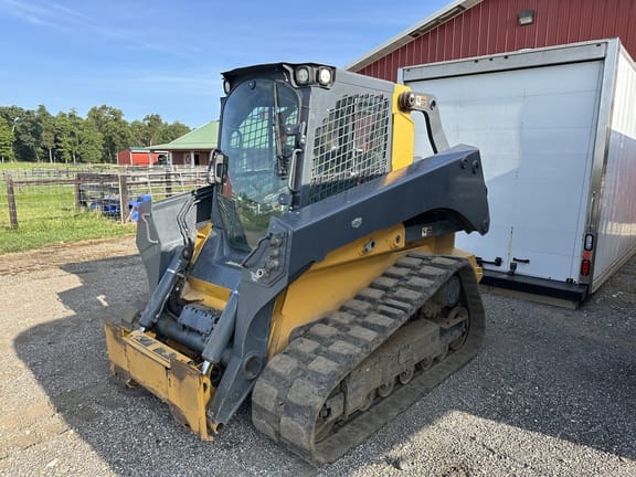 2018 John Deere 333G Equipment Image0