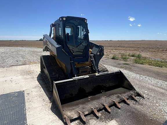 Image of John Deere 333G equipment image 3