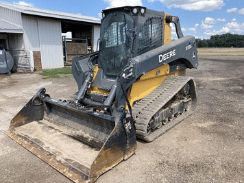 Main image John Deere 333G