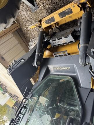 Image of John Deere 333G equipment image 4