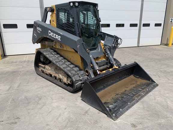 2018 John Deere 333G Equipment Image0