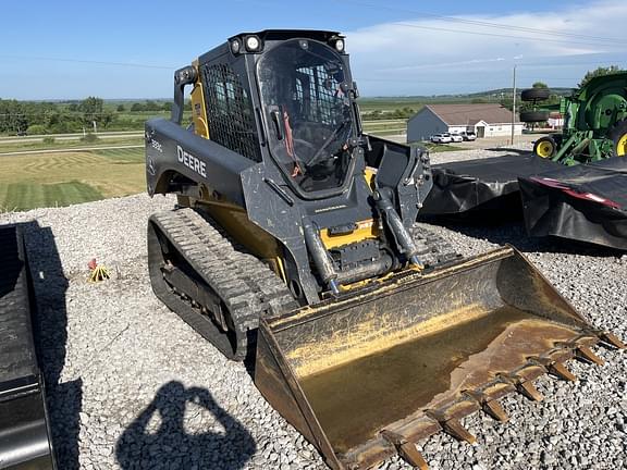 Image of John Deere 333G Primary image