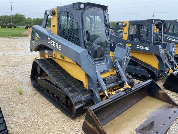 2018 John Deere 333G Equipment Image0