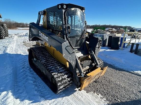 Image of John Deere 333G Primary image