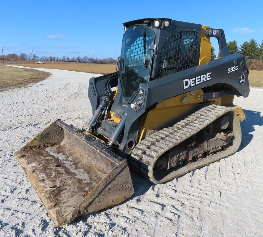 2018 John Deere 333G Equipment Image0