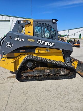 2018 John Deere 333G Equipment Image0