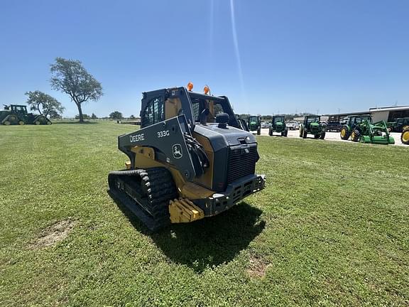 Image of John Deere 333G equipment image 4