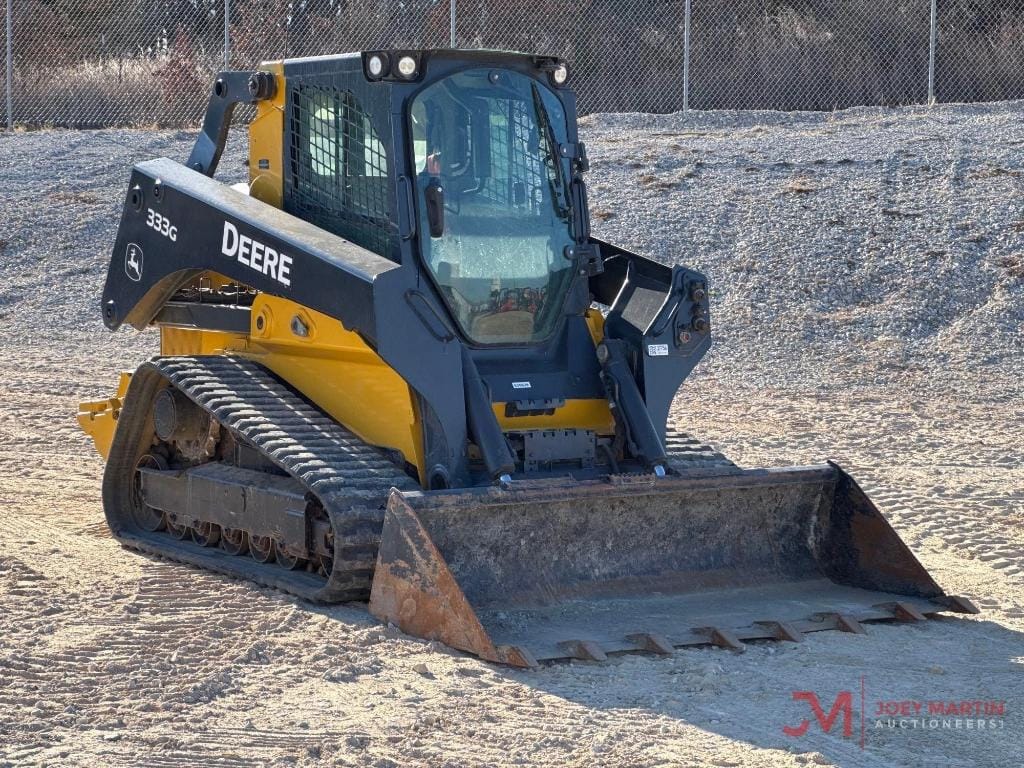 2018 John Deere 333G Equipment Image0