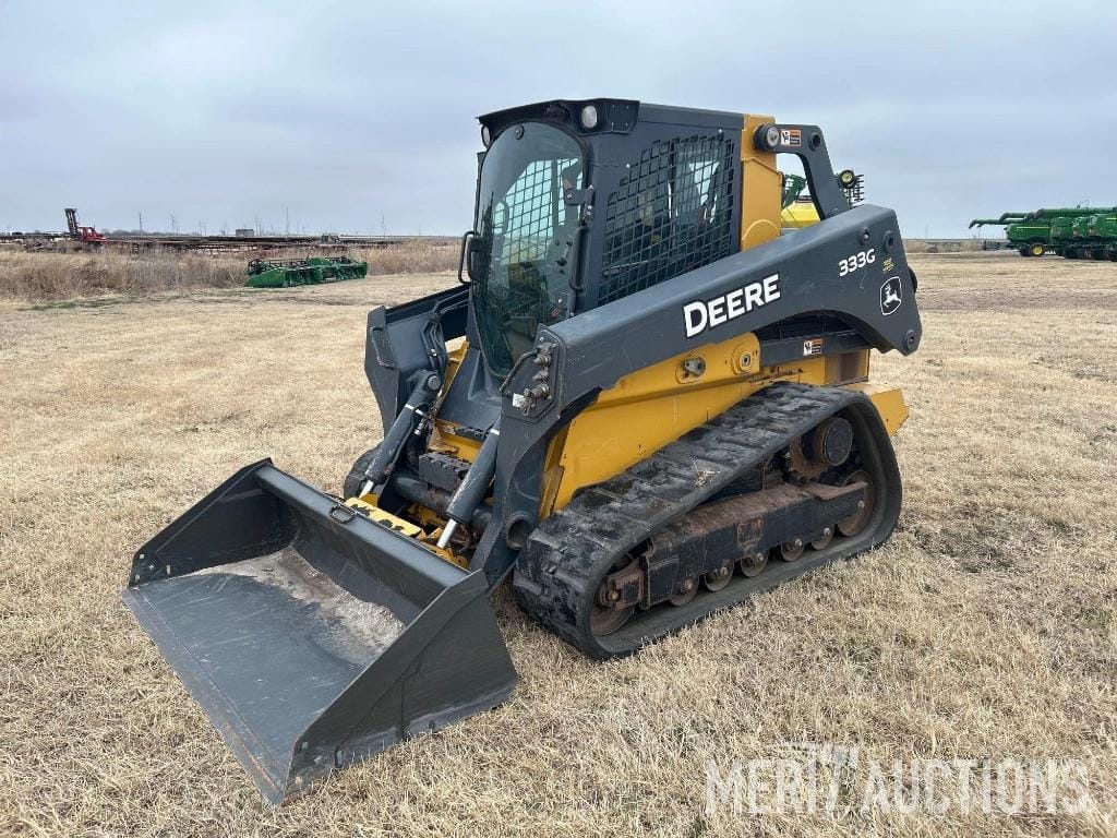 2018 John Deere 333G Equipment Image0